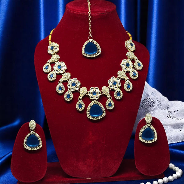 Beautiful Necklace with Earrings & Mangtikka