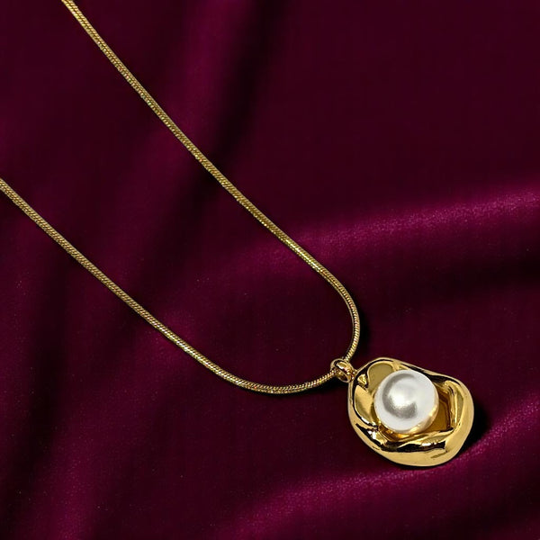 Pearl Pendant Chain Beautiful Anti Tarnish Gold Plated Stainless Steel Pendant with Chain for Women & Girls