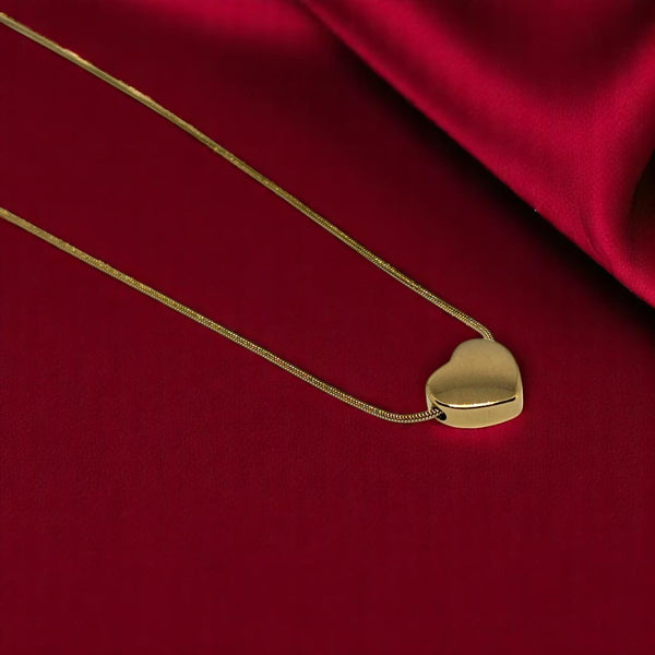 Stylish Heart Shape Anti Tarnish Gold Plated Pendant with Chain for Women and Girls Stainless Steel Waterproof Pendant