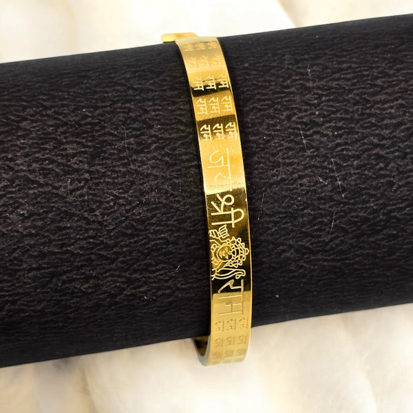 Jai Shree Ram Gold-Plated, Anti-Tarnish, Waterproof Men's & Boys Bracelet – Stylish and Durable Design for Daily Wear