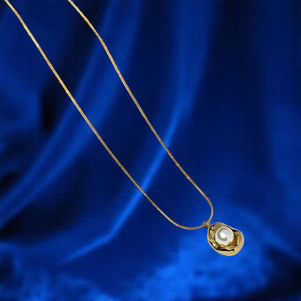 Pearl Pendant Chain Beautiful Anti Tarnish Gold Plated Stainless Steel Pendant with Chain for Women & Girls