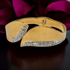 Gold Plated Stainless Steel Anti Tarnish Bracelet with Stone