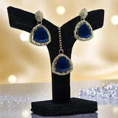 Beautiful Necklace with Earrings & Mangtikka
