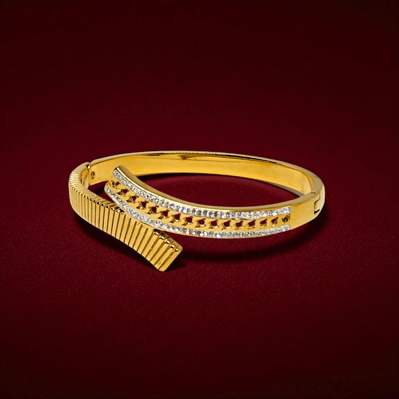 Gold Plated Stainless Steel Anti Tarnish Bracelet with stone