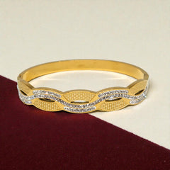 Gold Plated Stainless Steel Anti Tarnish Bracelet with Stone