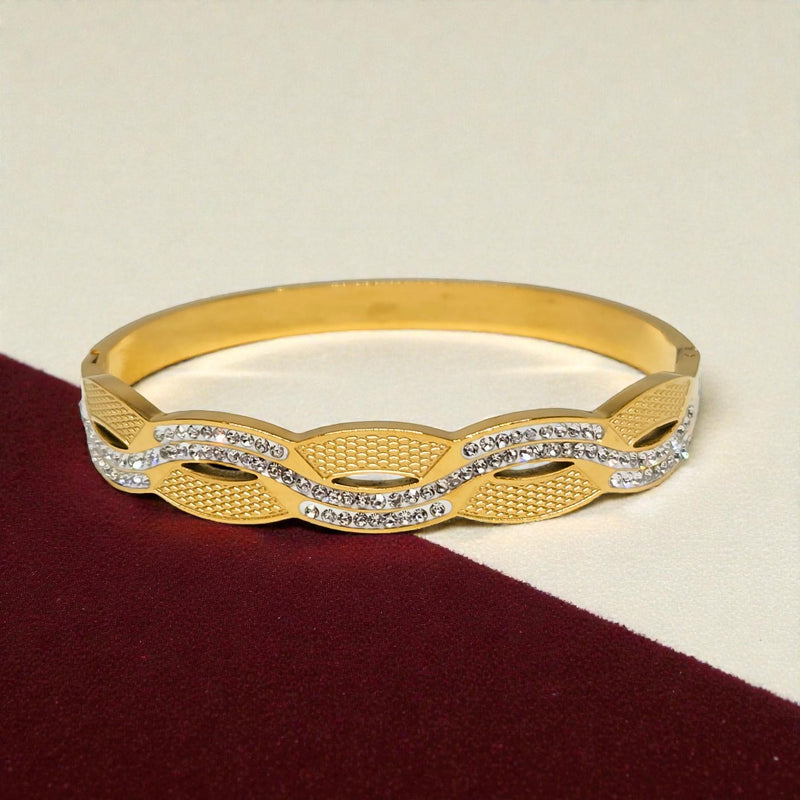 Gold Plated Stainless Steel Anti Tarnish Bracelet with Stone
