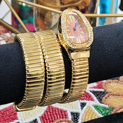 Reddish-Brown Snake-Shaped Quartz Golden Bracelet Watch for Women with Elastic Winding and Oval Dial